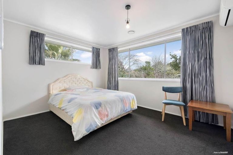 Photo of property in 46 Lynden Avenue, Hillcrest, Auckland, 0627