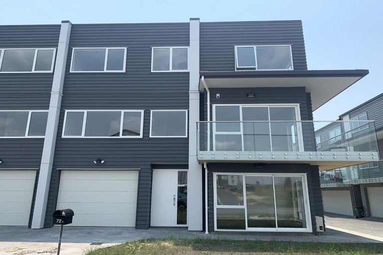 Photo of property in 72a Kerrykeel Drive, Flat Bush, Auckland, 2019