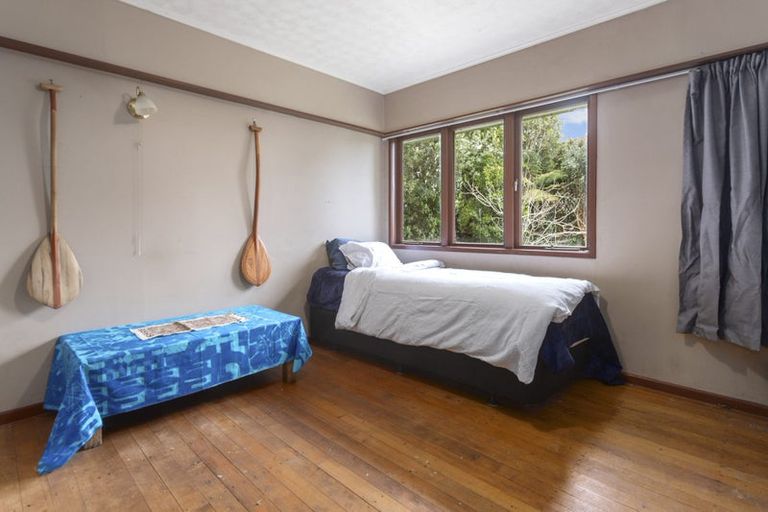 Photo of property in 17 Kervil Avenue, Te Atatu Peninsula, Auckland, 0610