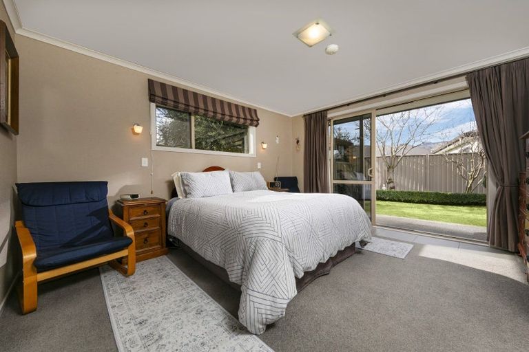 Photo of property in 2 Mckellar Court, Cromwell, 9310