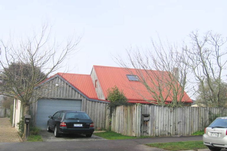 Photo of property in 14 Mccracken Avenue, Hillcrest, Hamilton, 3216