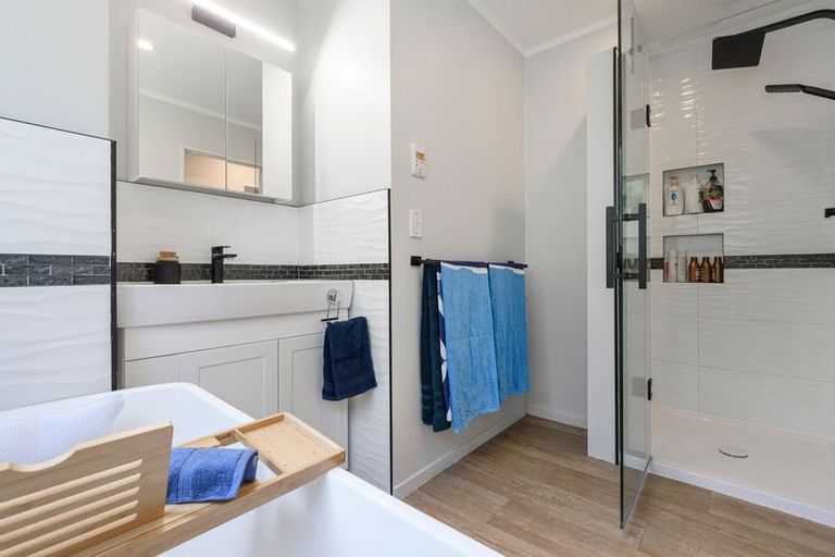 Photo of property in 63 Meander Drive, Welcome Bay, Tauranga, 3112