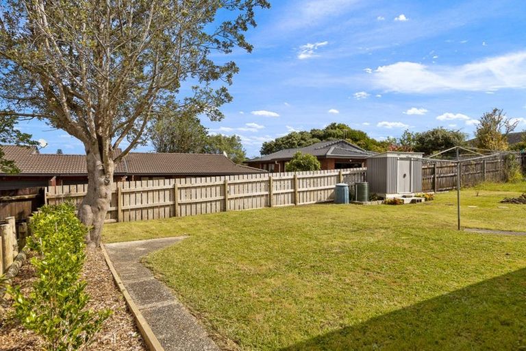 Photo of property in 1/35 Lynwood Road, New Lynn, Auckland, 0600