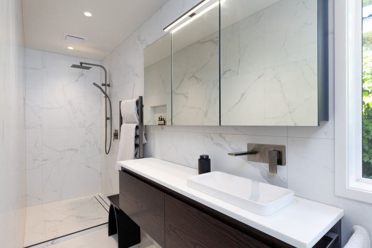 Photo of property in 2/96 Nile Street, Nelson, 7010