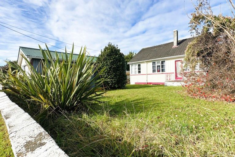 Photo of property in 18 Takahe Street, Taihape, 4720