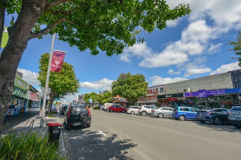 Photo of property in 1/8 Lee Road, Taradale, Napier, 4112