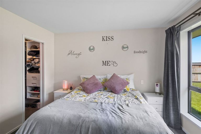 Photo of property in 17 Dynes Road, Rolleston, 7615