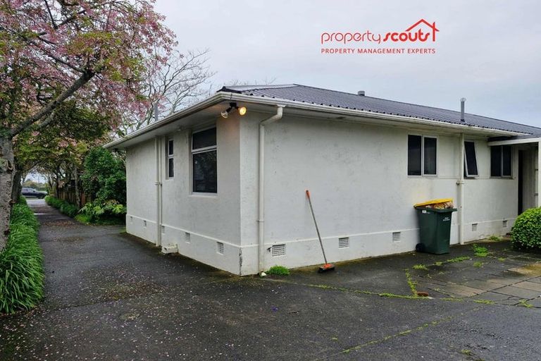 Photo of property in 85 Wallace Place, Westown, New Plymouth, 4310