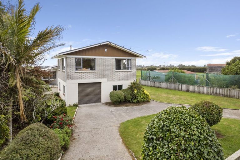 Photo of property in 155 Cross Road, Lepperton, New Plymouth, 4373