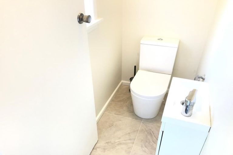 Photo of property in 5 Waitohi Street, Hornby, Christchurch, 8042