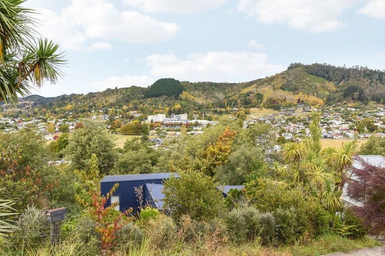 Photo of property in Saint Vincent Street, Toi Toi, Nelson, 7010