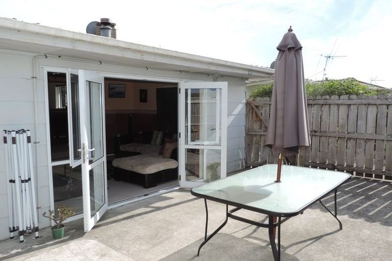 Photo of property in 76 Paki Street, Huntly, 3700