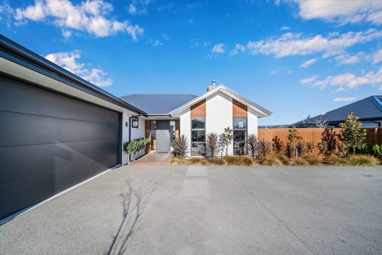 Photo of property in 4 Fox Lane, Rolleston, 7615