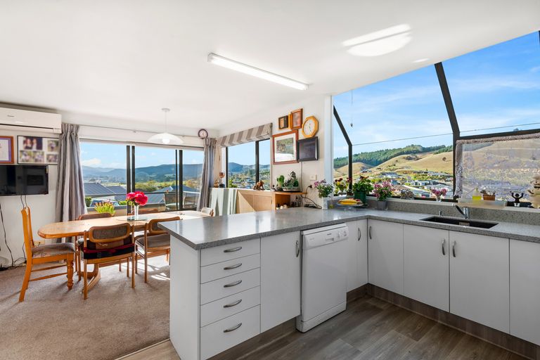 Photo of property in 23 Joe Brown Avenue, Mosgiel, 9024