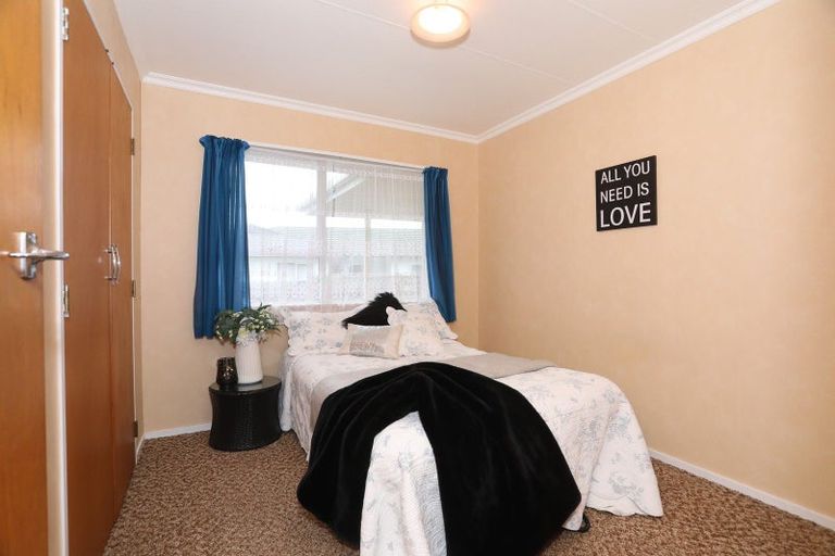 Photo of property in 29 Paradise Place, Milson, Palmerston North, 4414