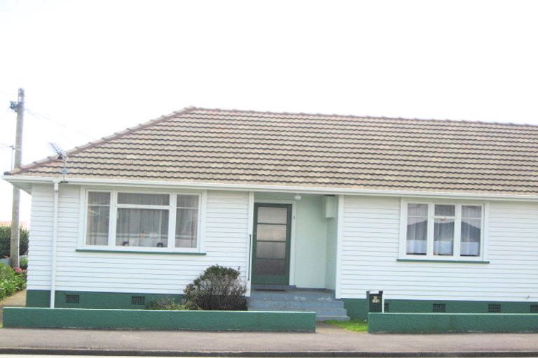 Photo of property in 3/286 Saint Aubyn, New Plymouth, 4310