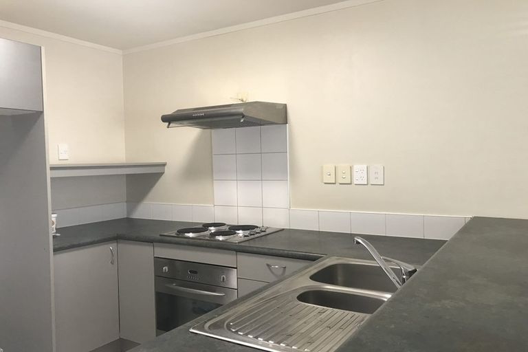 Photo of property in 35/8 Flynn Street, Birkdale, Auckland, 0626