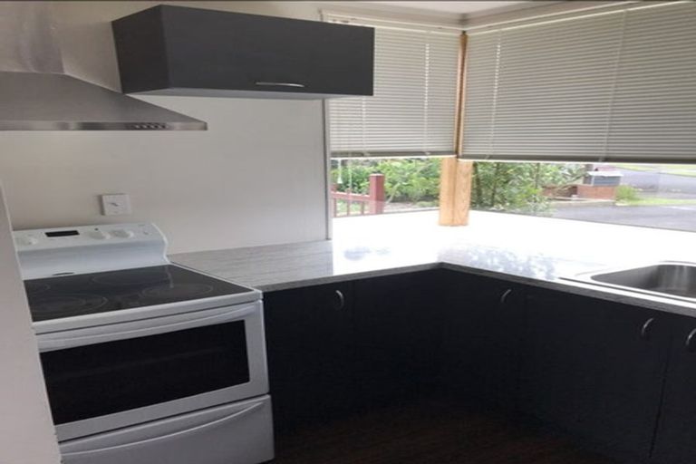 Photo of property in 55 St Annes Crescent, Wattle Downs, Auckland, 2103