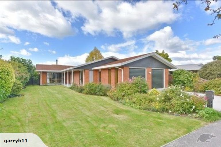 Photo of property in 14 Kinley Street, Rangiora, 7400