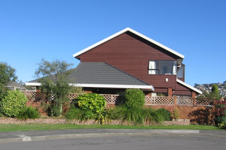 Photo of property in 9 Aintree Grove, Churton Park, Wellington, 6037