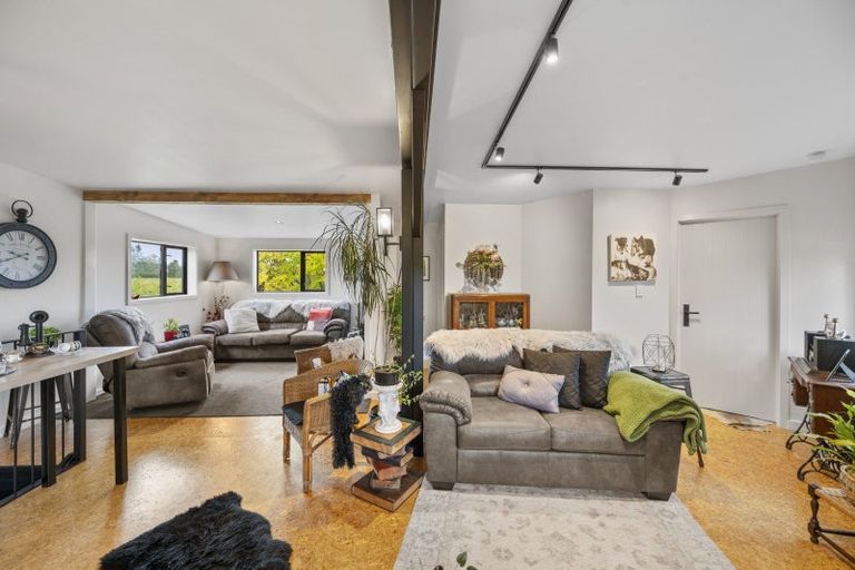 Photo of property in 101 Moteo Pa Road, Puketapu, Napier, 4183