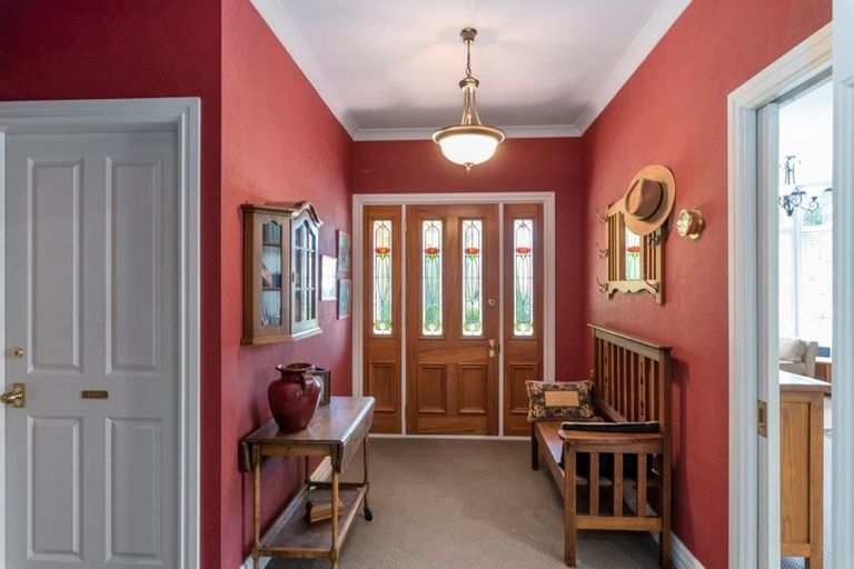 Photo of property in 95 Park Avenue, Waikanae, 5036