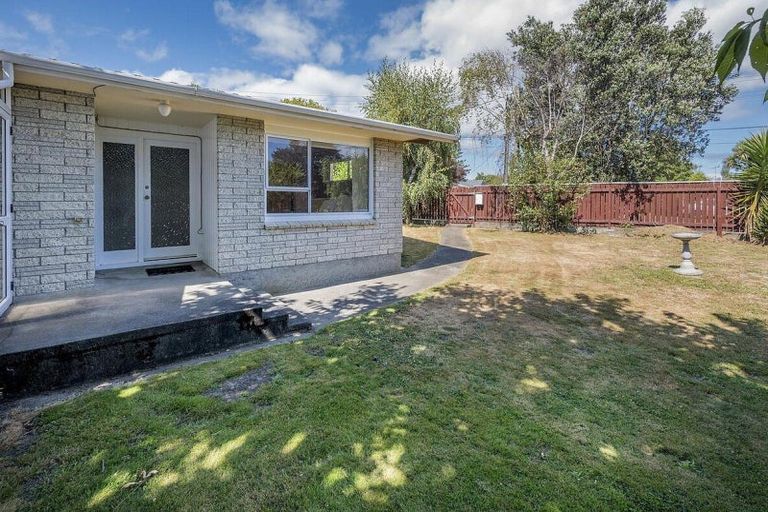 Photo of property in 84 Kirk Street, Otaki, 5512