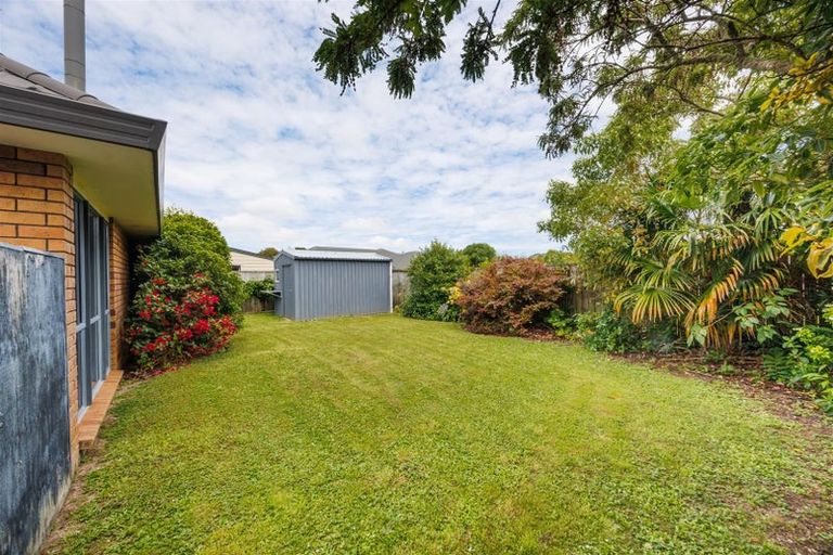 Photo of property in 11 Mcilwaine Place, Marton, 4710