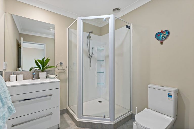 Photo of property in 6 Alicia Road, Somerville, Auckland, 2014