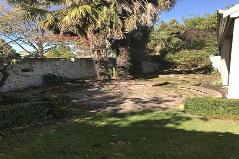 Photo of property in 1/125 Champion Street, Edgeware, Christchurch, 8013