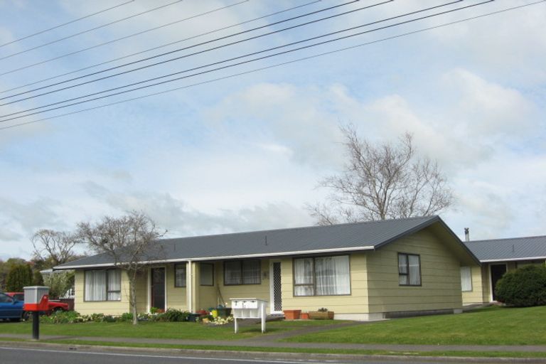 Photo of property in 83 Rata Street, Inglewood, 4330