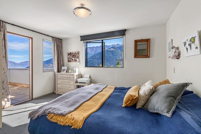 Photo of property in 20a Manchester Place, Queenstown, 9300