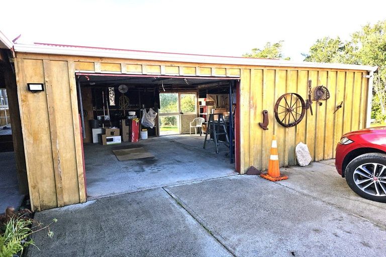 Photo of property in 9190 State Highway 6, Westport, 7892