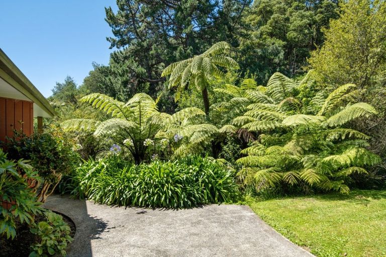 Photo of property in 20 Lincoln Street, Picton, 7220