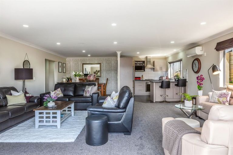 Photo of property in 53 Staithes Drive North, Whitby, Porirua, 5024