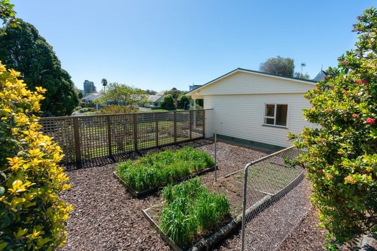 Photo of property in 68 Ocean Road, Paraparaumu Beach, Paraparaumu, 5032