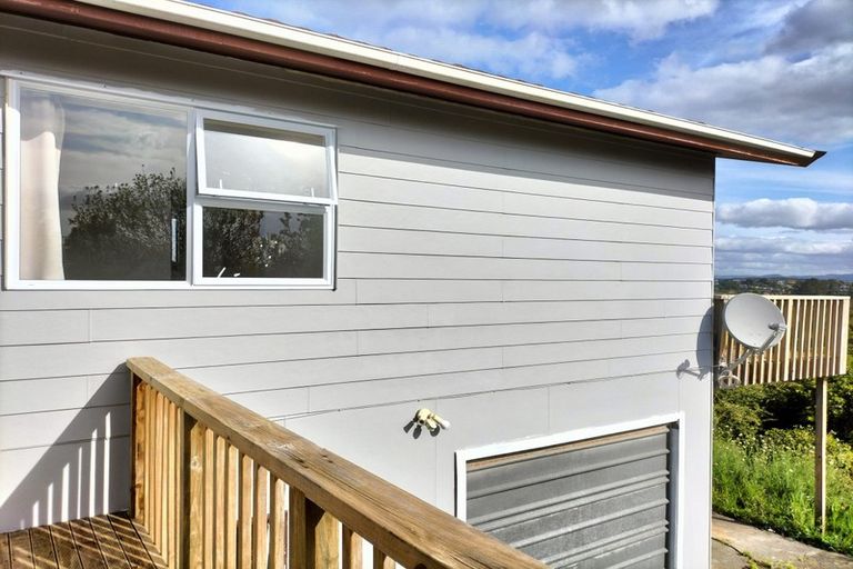 Photo of property in 2 Edge Street, Onerahi, Whangarei, 0110