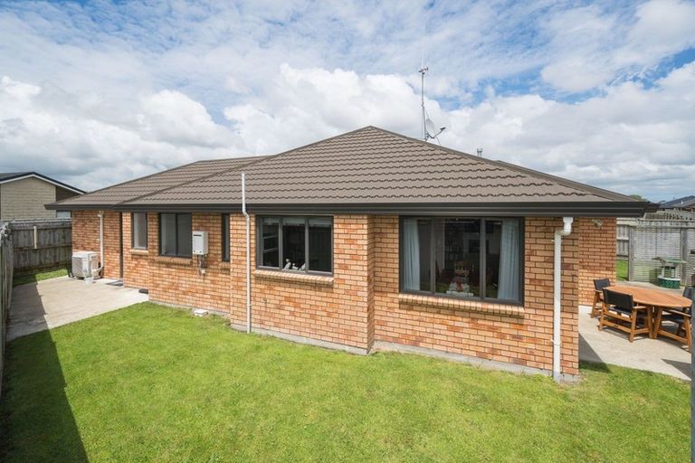 Photo of property in 10a Pegasus Place, Kelvin Grove, Palmerston North, 4414