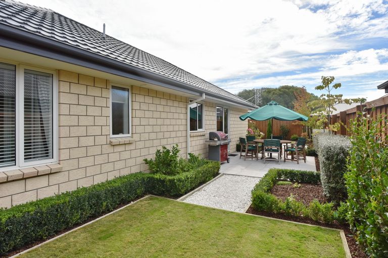 Photo of property in 35 Burford Way, Rolleston, 7615