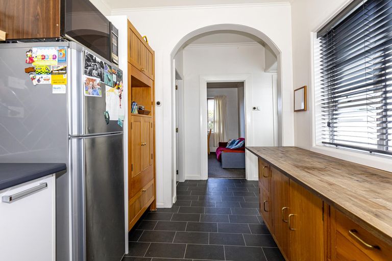 Photo of property in 36 Connolly Street, Geraldine, 7930