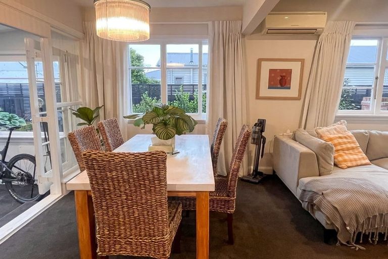 Photo of property in 155 Weston Road, St Albans, Christchurch, 8052