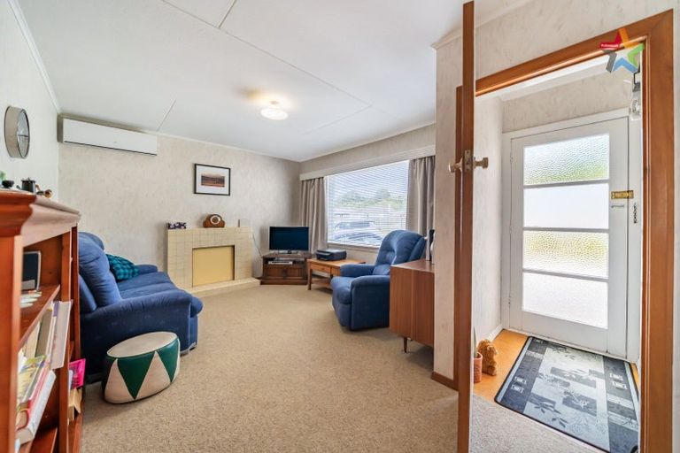 Photo of property in 35c Main Road, Wainuiomata, Lower Hutt, 5014