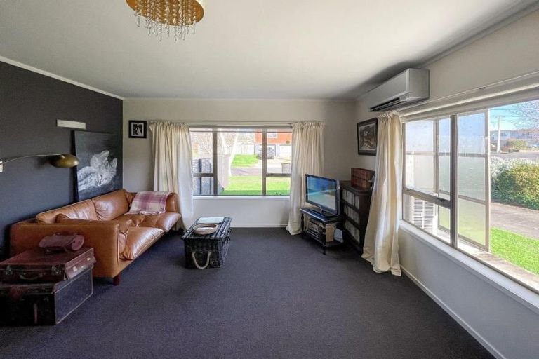 Photo of property in 14 Moana Place, Morrinsville, 3300