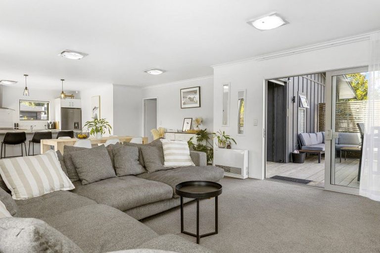 Photo of property in 17 Windsor Street, Richmond Heights, Taupo, 3330