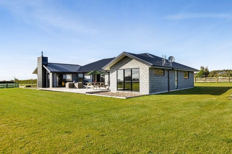 Photo of property in 108 Flint Road, Stratford, 4332