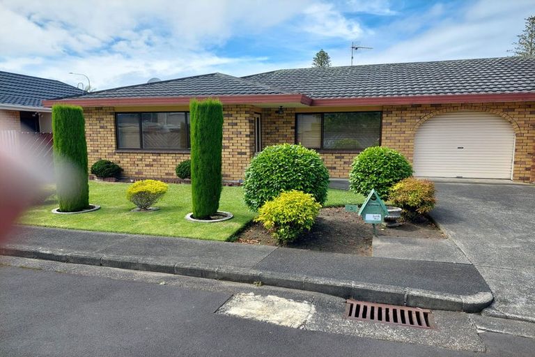 Photo of property in 3/482 Hibiscus Coast Highway, Orewa, 0931