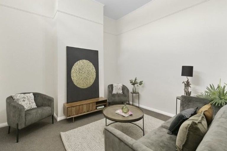 Photo of property in 21 Wilson Street, Newtown, Wellington, 6021