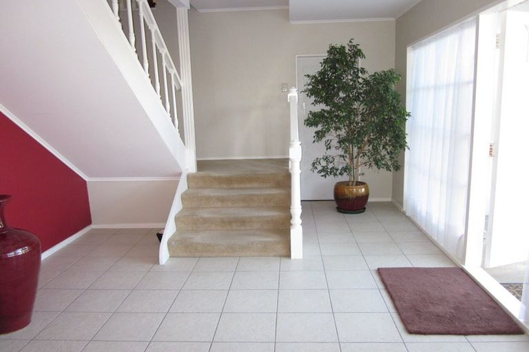 Photo of property in 64 Rama Crescent, Khandallah, Wellington, 6035