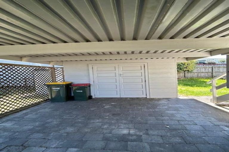 Photo of property in 10 Jane Gifford Place, Omaha, 0986