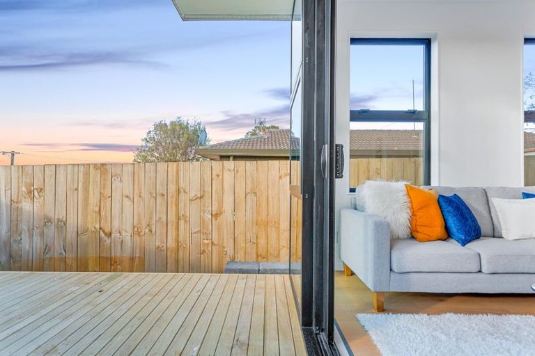 Photo of property in 12/28 Lavelle Road, Henderson, Auckland, 0612
